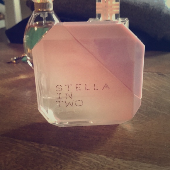 stella in two peony boots